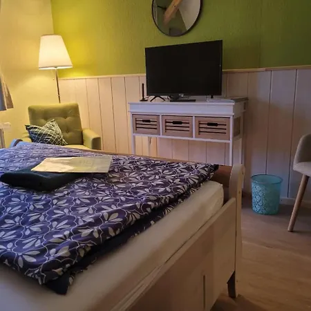 Seminar Und * Schonbeck (Mecklenburg-Vorpommern)