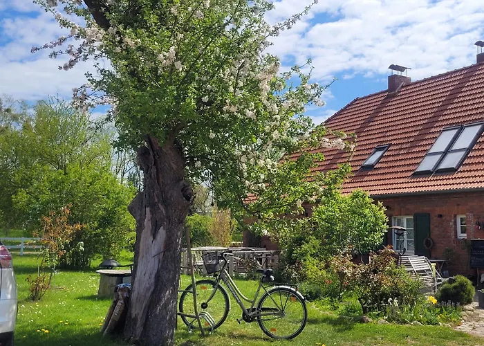 Seminar Und * Schonbeck (Mecklenburg-Vorpommern)